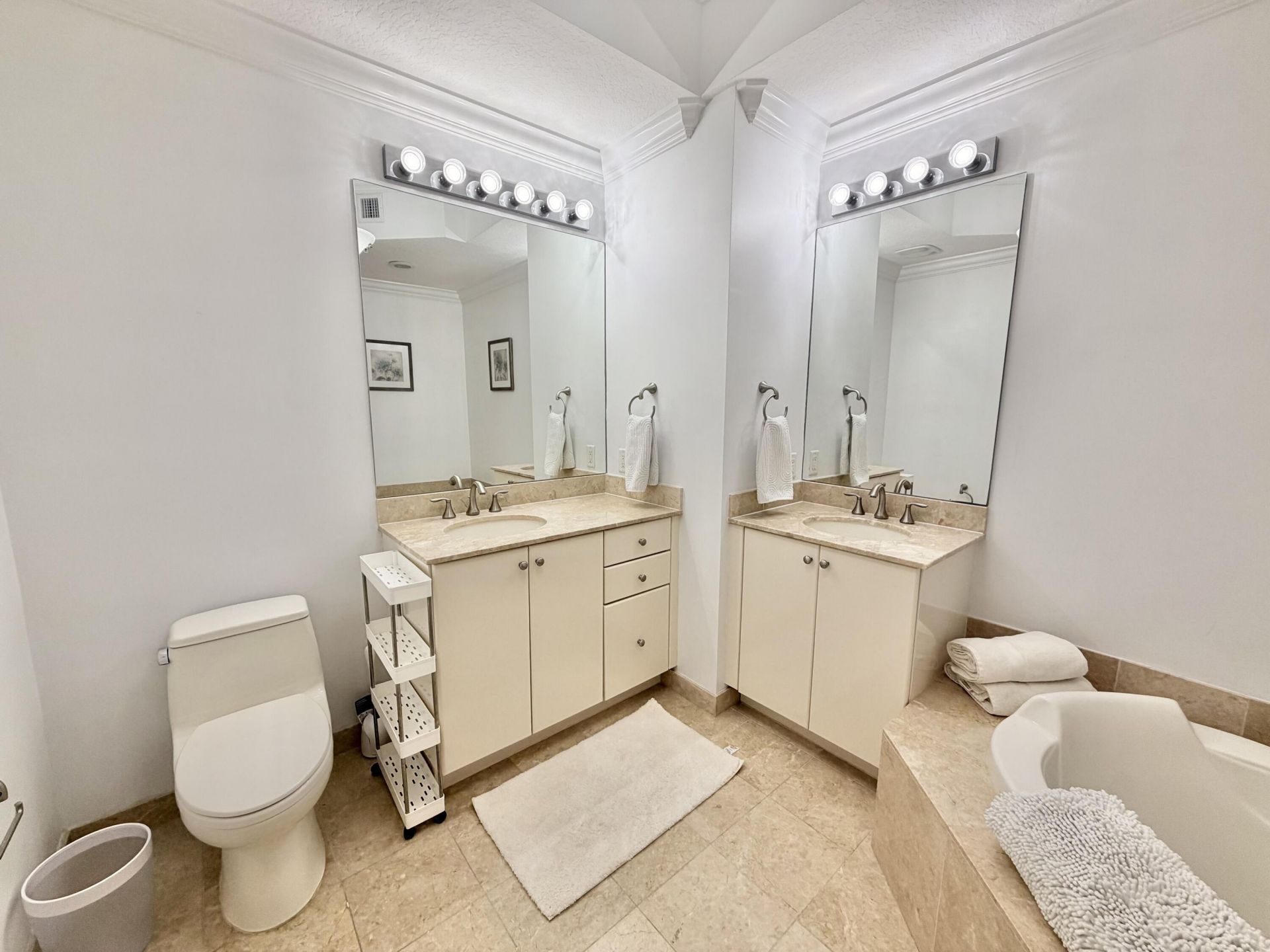 701 S Olive Avenue S, Unit 1413, West Palm Beach, FL 33401 Photo