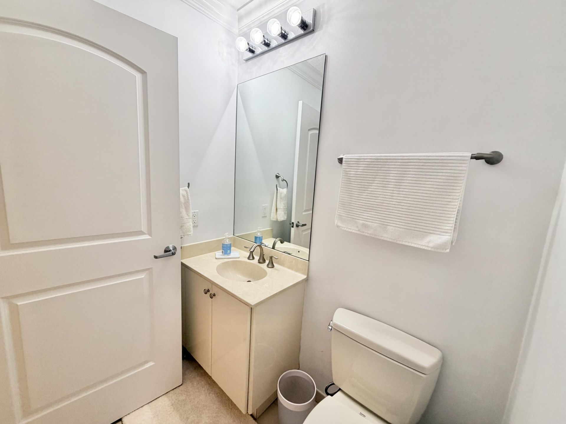 701 S Olive Avenue S, Unit 1413, West Palm Beach, FL 33401 Photo