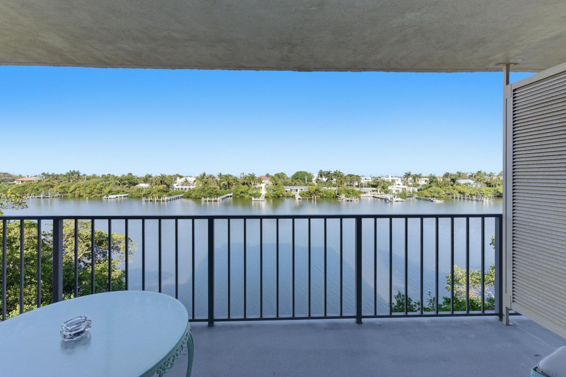 3581 S Ocean Boulevard, Unit Apt 4e, South Palm Beach, FL 33480 Photo