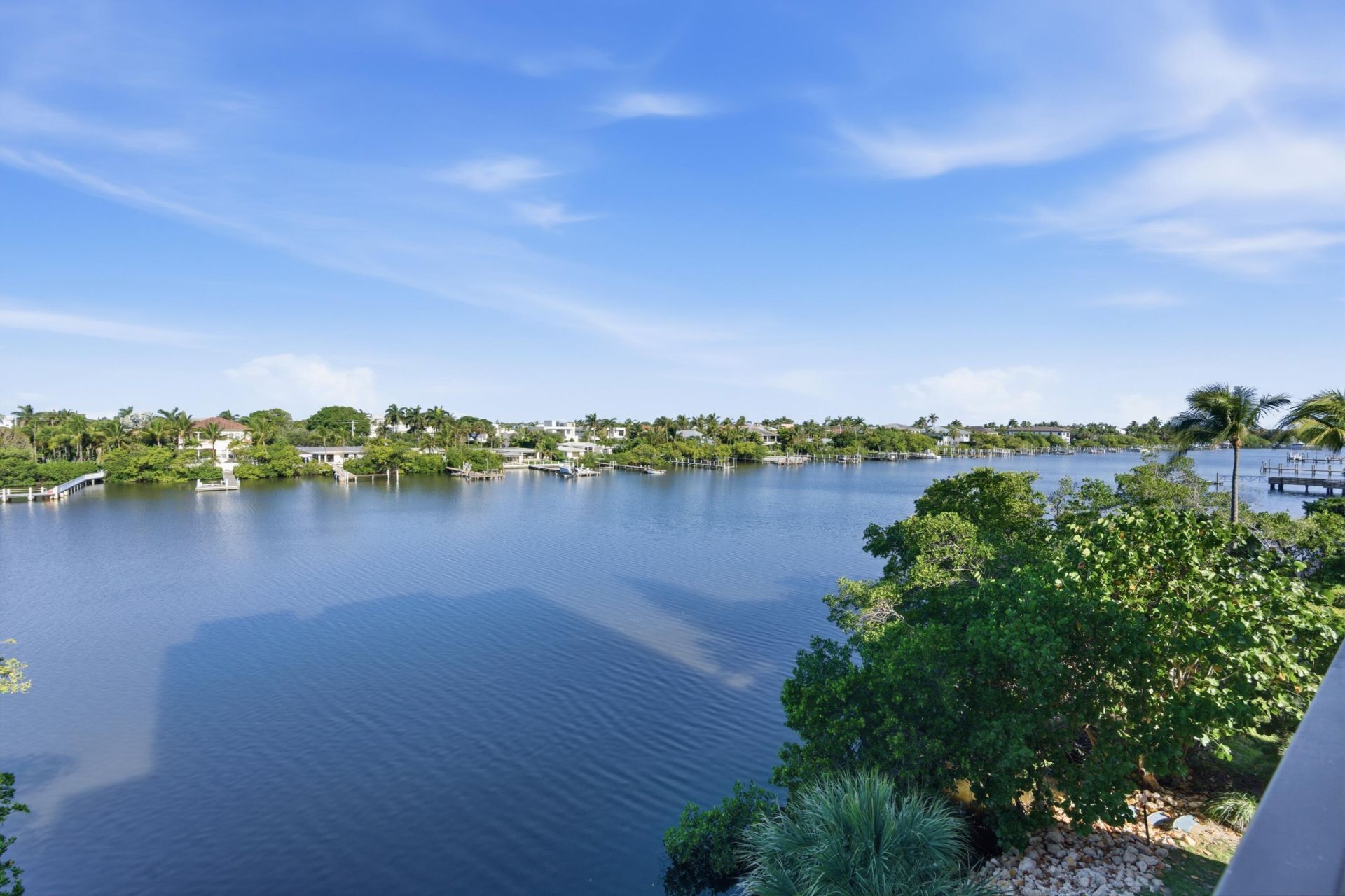 3581 S Ocean Boulevard, Unit Apt 4e, South Palm Beach, FL 33480 Photo