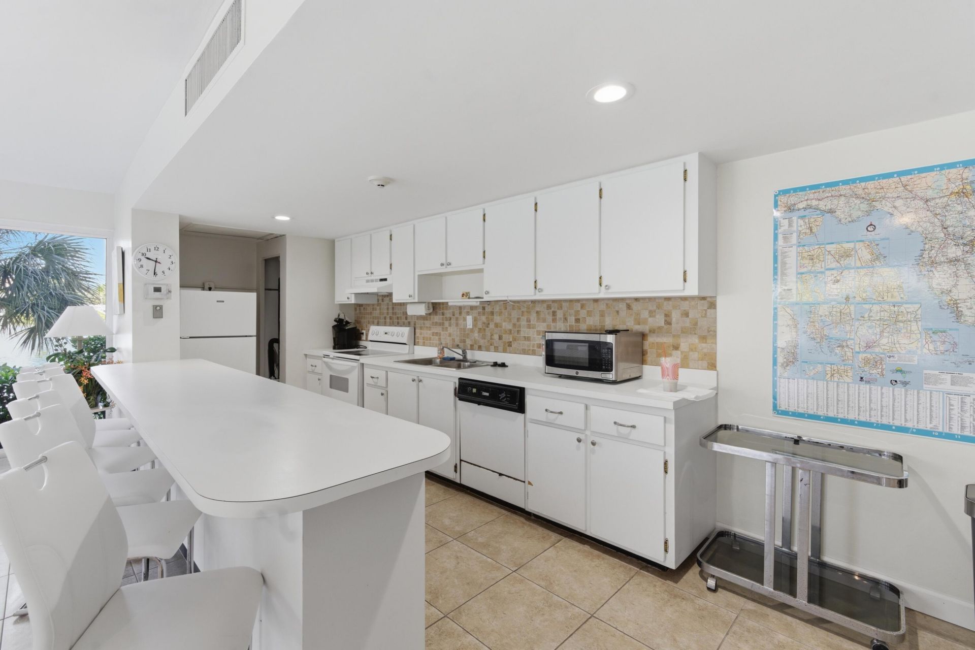 3581 S Ocean Boulevard, Unit Apt 4e, South Palm Beach, FL 33480 Photo