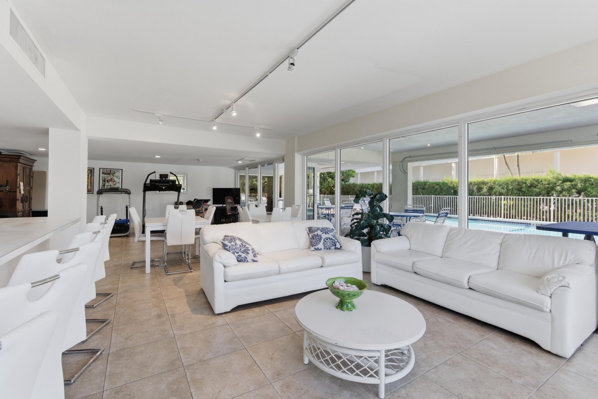 3581 S Ocean Boulevard, Unit Apt 4e, South Palm Beach, FL 33480 Photo