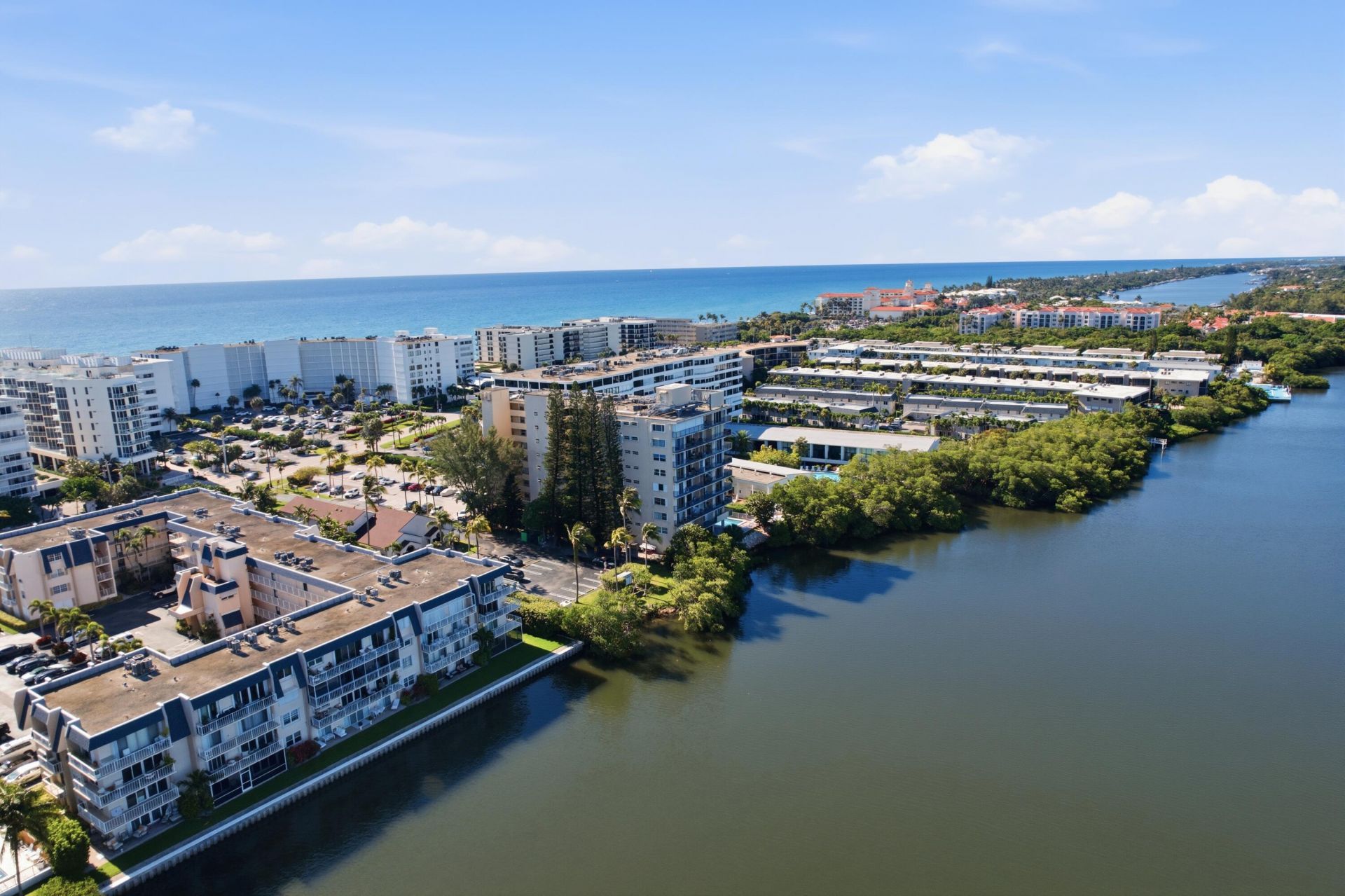 3581 S Ocean Boulevard, Unit Apt 4e, South Palm Beach, FL 33480 Photo