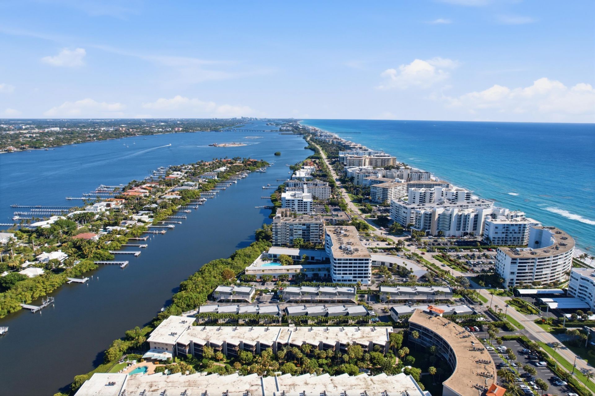 3581 S Ocean Boulevard, Unit Apt 4e, South Palm Beach, FL 33480 Photo