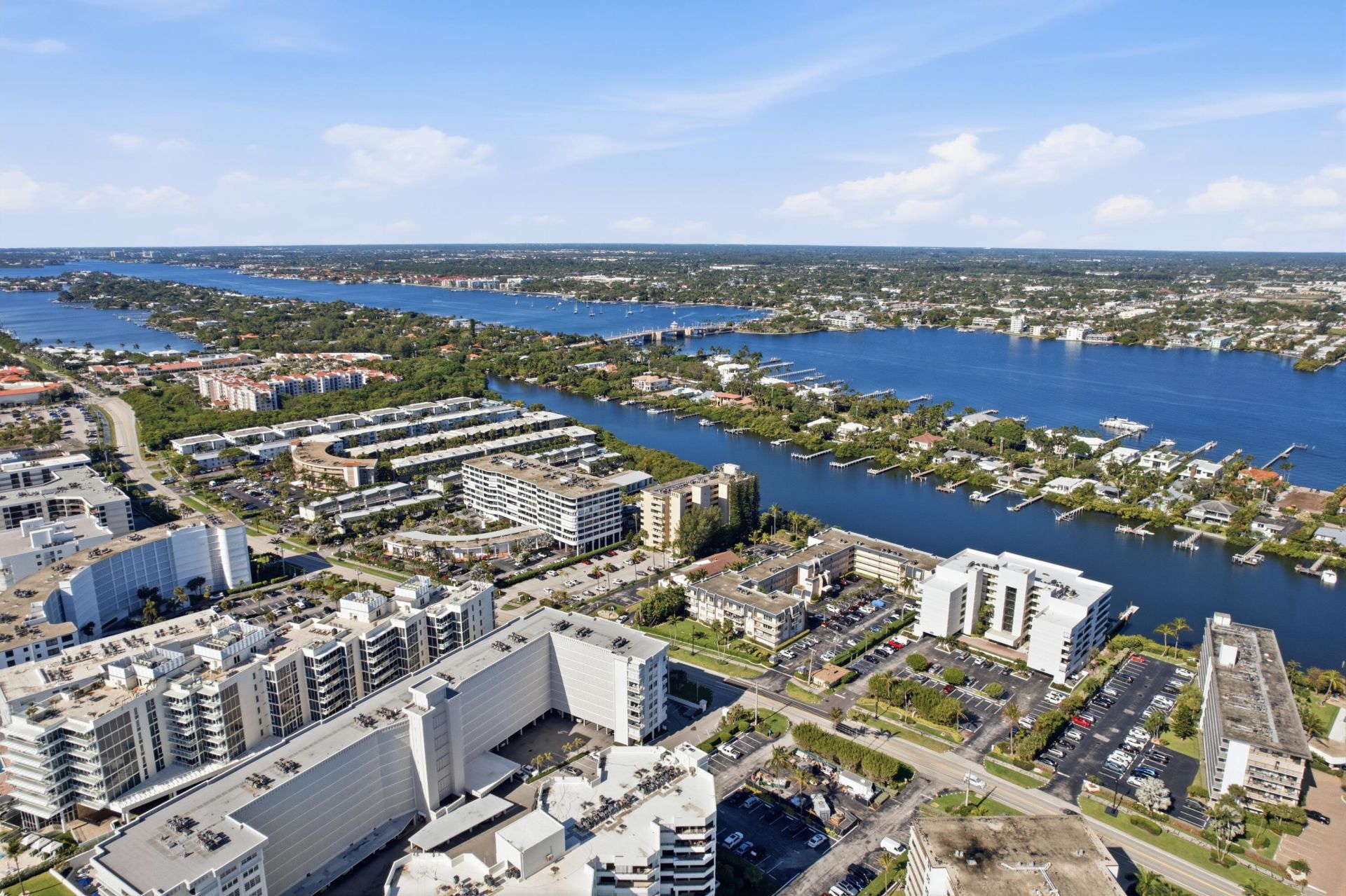 3581 S Ocean Boulevard, Unit Apt 4e, South Palm Beach, FL 33480 Photo