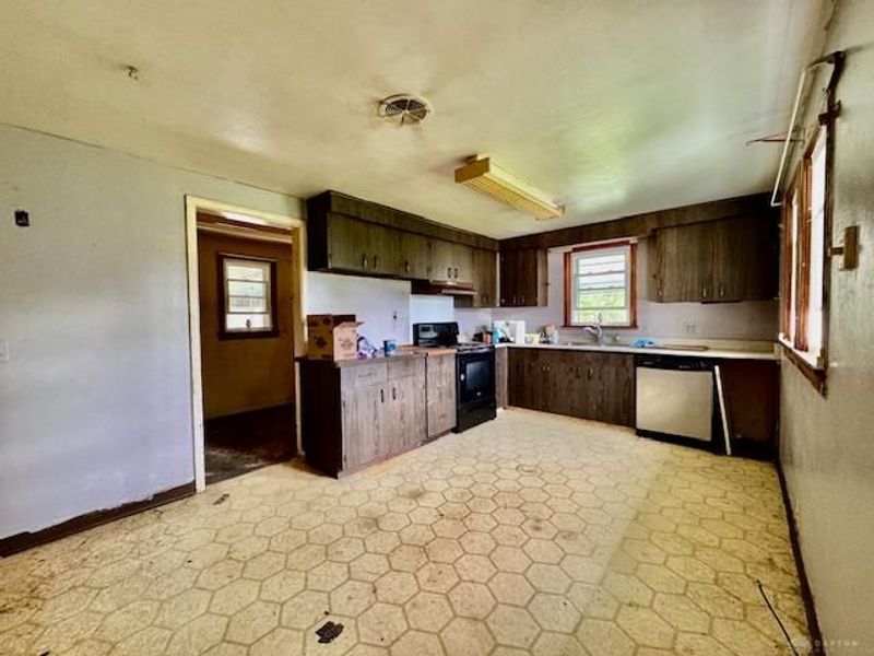 614 Bonnycastle Avenue, Englewood, OH 45322 Photo 23