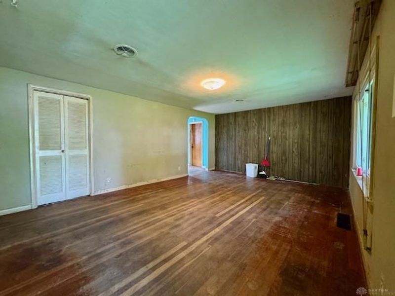 614 Bonnycastle Avenue, Englewood, OH 45322 Photo 5