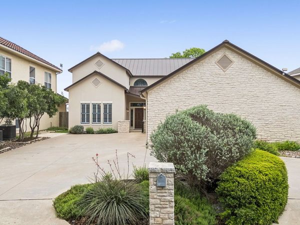 514 OAKLAND HILLS LN, Kerrville, TX 78028