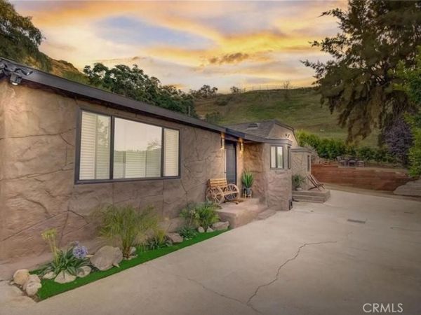 9578 Sunland, Shadow Hills, CA 91040