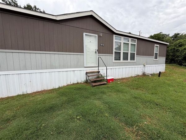 5609 Arkansas Trail, Granbury, TX 76048