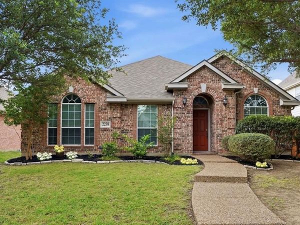 2239 Maserati Drive, Frisco, TX 75033