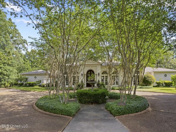 2086 Culleywood Road, Jackson, MS 39211