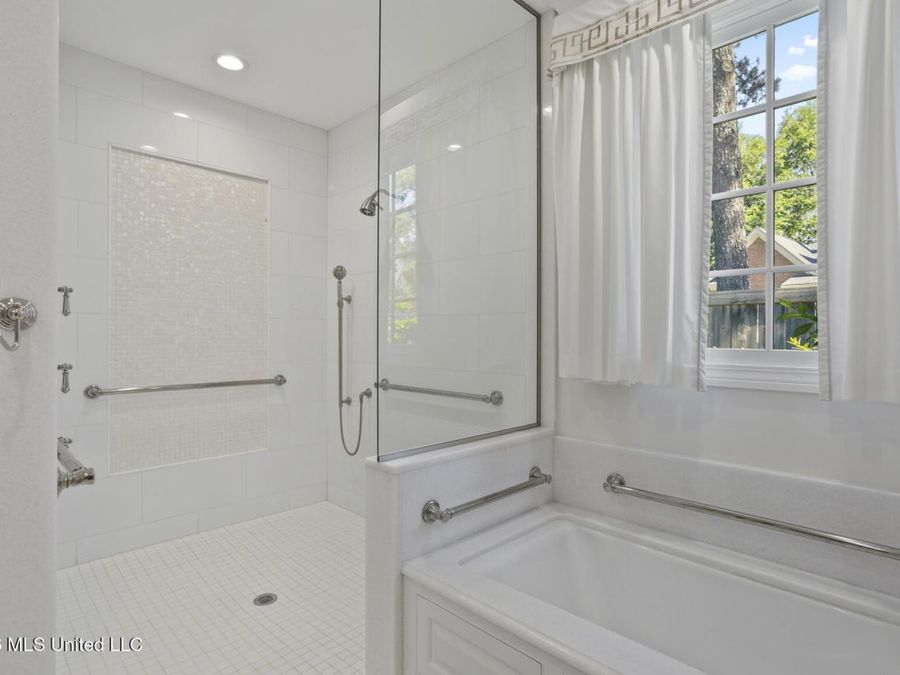 Property Image 64