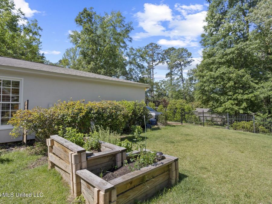 Property Image 77