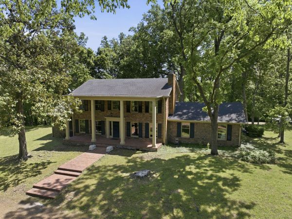 732 Sneed Rd W, Franklin, TN 37069