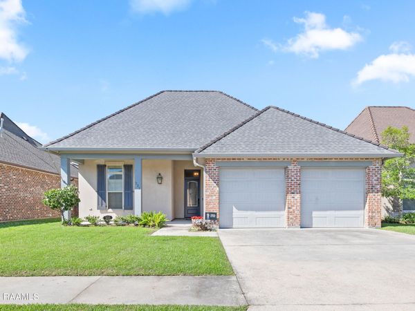 221 Ardenwood Drive , Lafayette, LA 70508