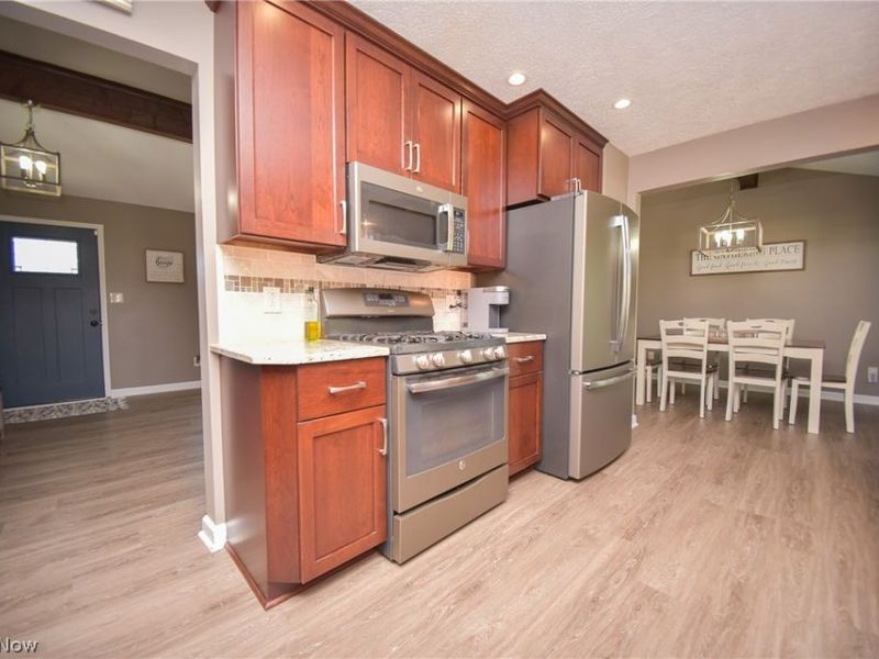 4749 Wolff Drive , Brunswick, OH 44212 Photo 12
