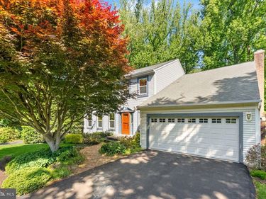 11582 SOUTHINGTON LANE, HERNDON, VA 20170