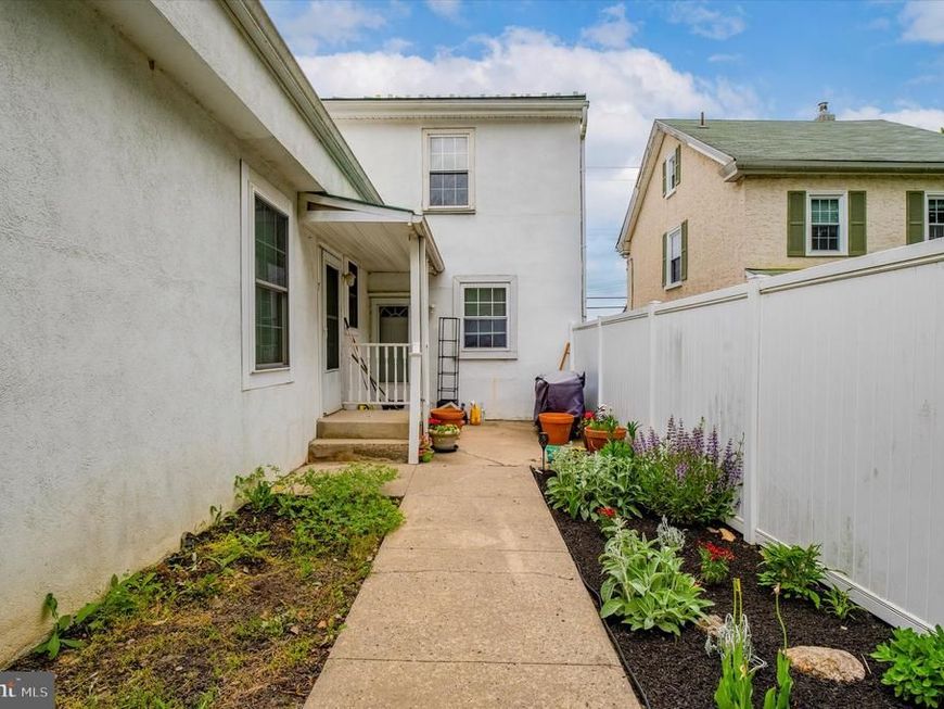 20 S Village Avenue , Unit 7, Exton, PA 19341 Main Photo