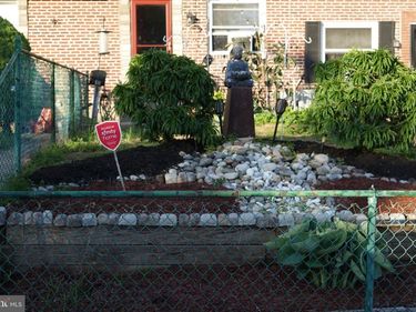 735 GRANT ROAD, FOLCROFT, PA 19032