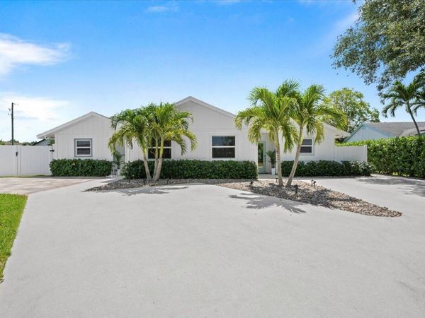 6075 Francis Street, Jupiter, FL 33458