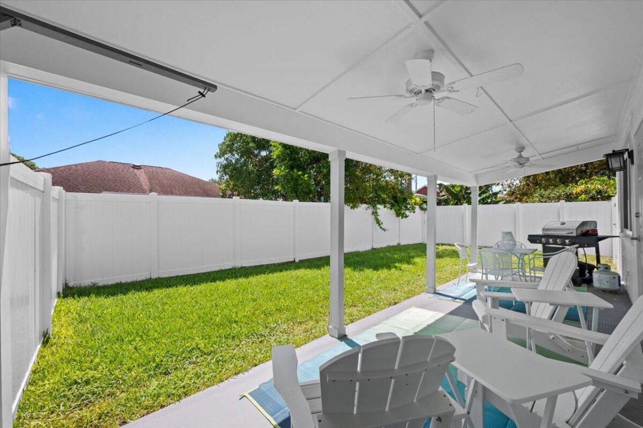 6075 Francis Street, Jupiter, FL 33458 Photo