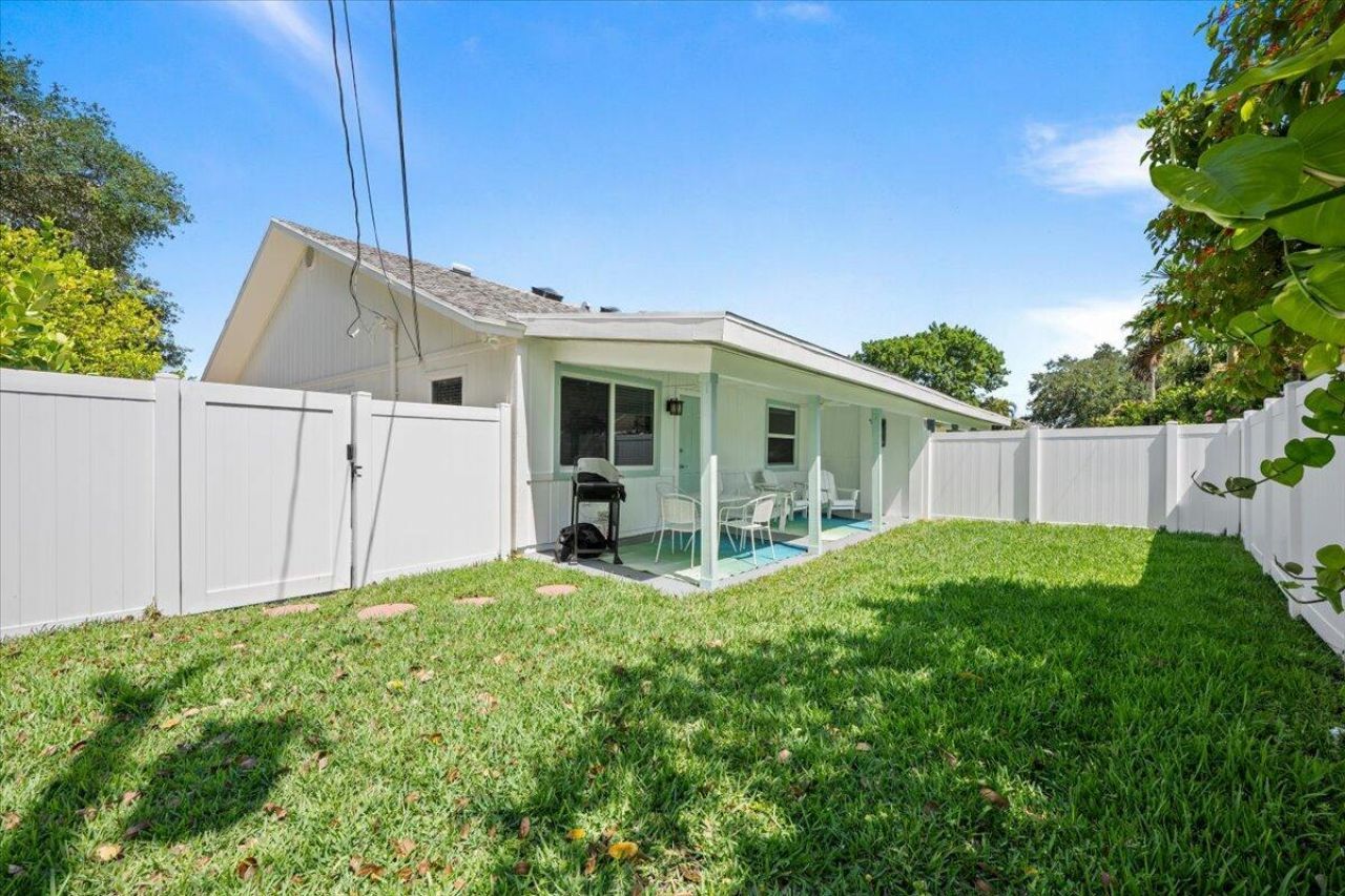 6075 Francis Street, Jupiter, FL 33458 Photo