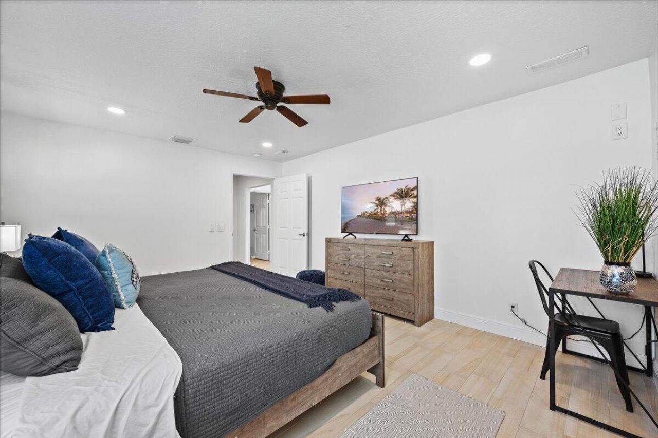 6077 Francis Street, Jupiter, FL 33458 Photo