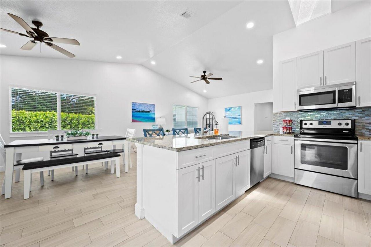 6077 Francis Street, Jupiter, FL 33458 Photo