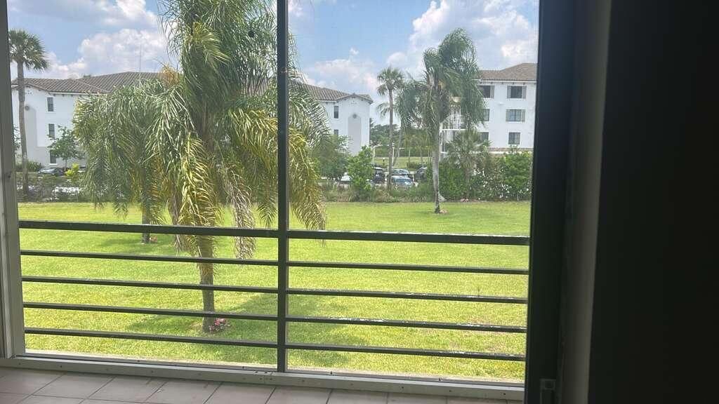 9355 SW 8th Street, Unit 202, Boca Raton, FL 33428 Photo