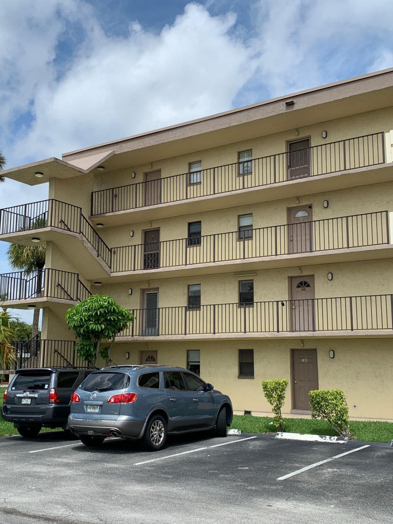 9355 SW 8th Street, Unit 202, Boca Raton, FL 33428 Photo