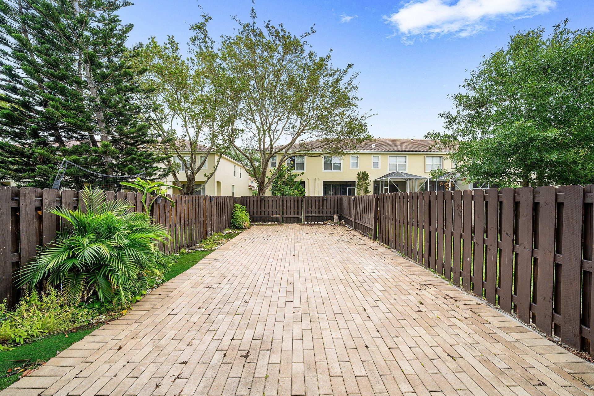 9663 Lago Drive, Boynton Beach, FL 33472 Photo