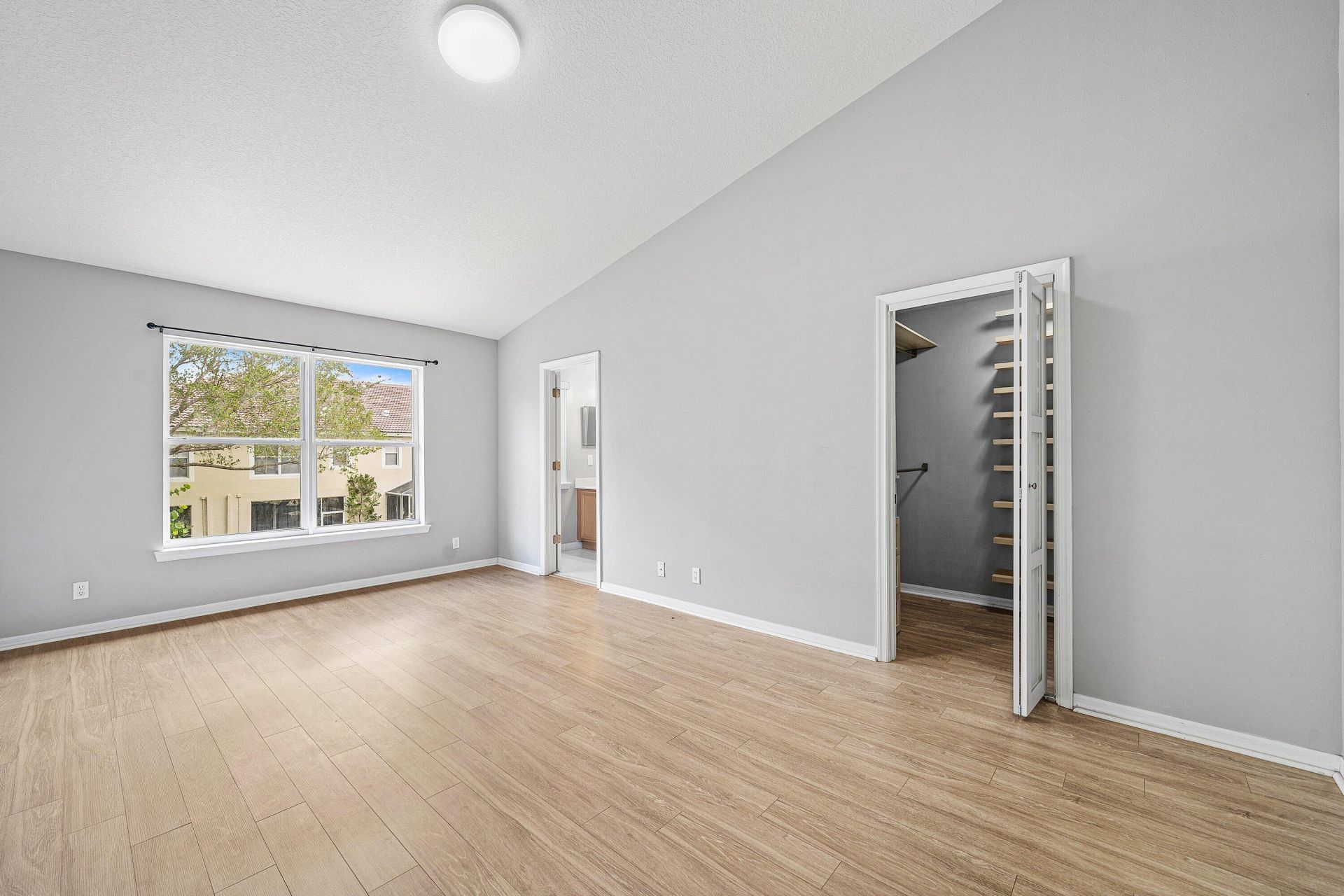 9663 Lago Drive, Boynton Beach, FL 33472 Photo