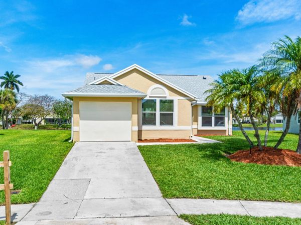 31 Misty Meadow Drive, Boynton Beach, FL 33436