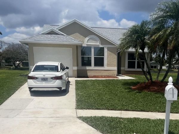 31 Misty Meadow Drive, Boynton Beach, FL 33436