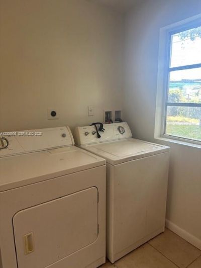 1884 NW 52nd St , Miami, FL 33142 Photo