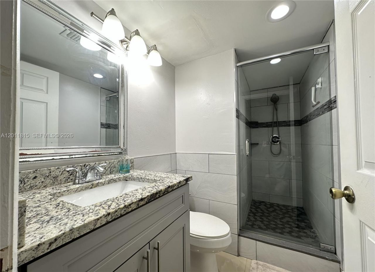 9370 SW 8th St , Unit 107, Boca Raton, FL 33428 Photo