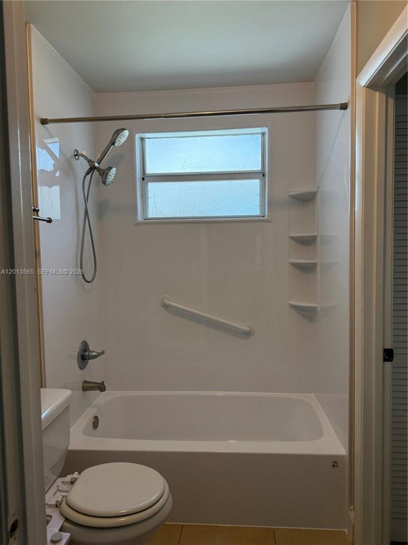 526 SW 113th Way, Unit 526, Pembroke Pines, FL 33025 Photo