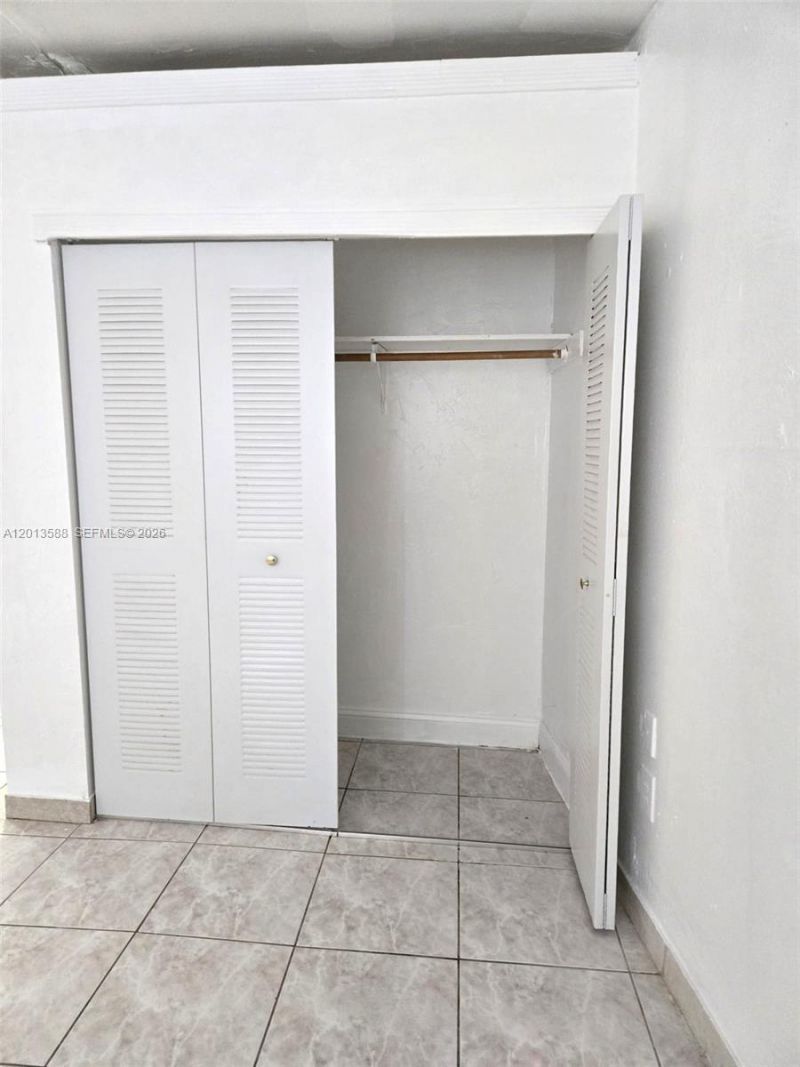 4610 SW 40th St , Unit 1, West Park, FL 33023 Photo