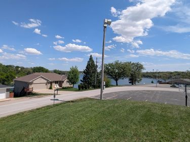 9403 Clubhouse Circle, Plattsmouth, NE 68048