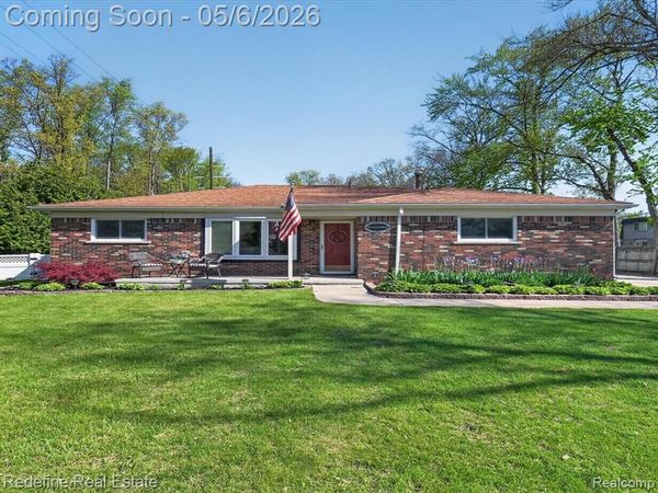 38000 Hixford Place, Westland, MI 48185