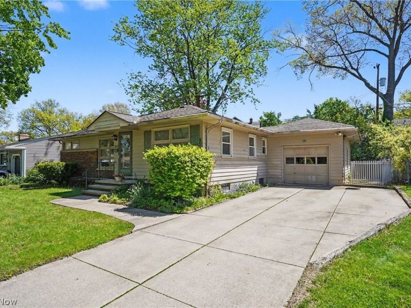 2471 19th Street, Cuyahoga Falls, OH 44223 Photo 2