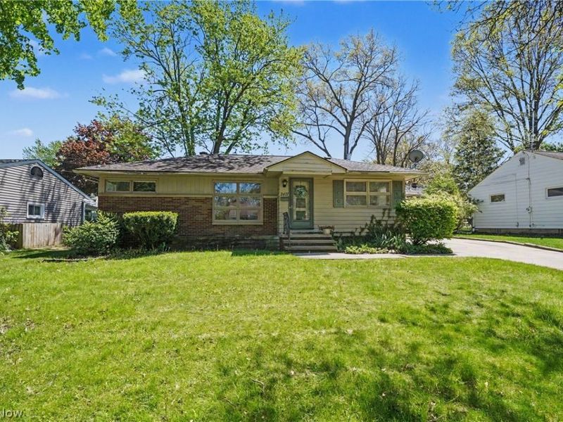2471 19th Street, Cuyahoga Falls, OH 44223 Photo 3