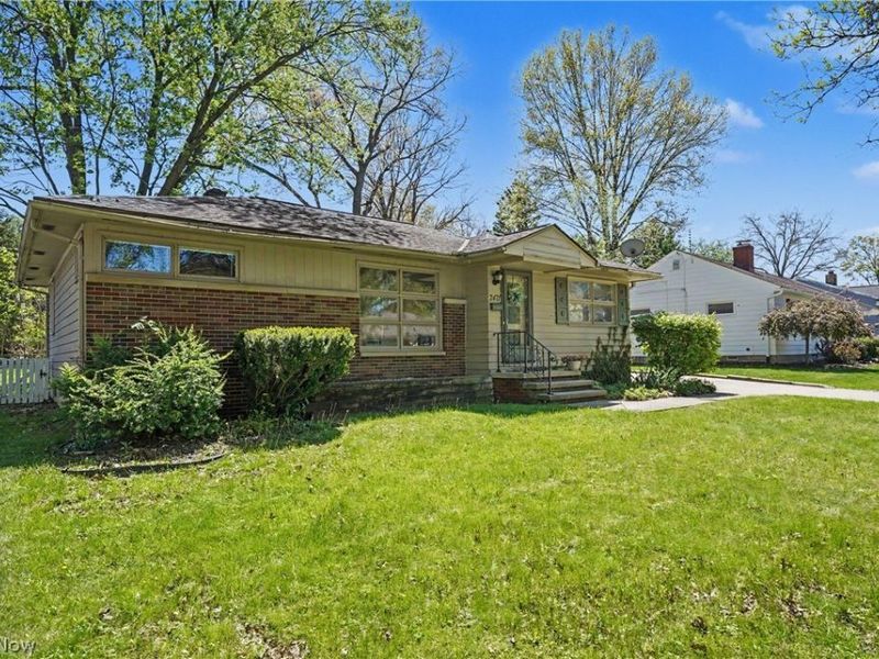 2471 19th Street, Cuyahoga Falls, OH 44223 Photo 5