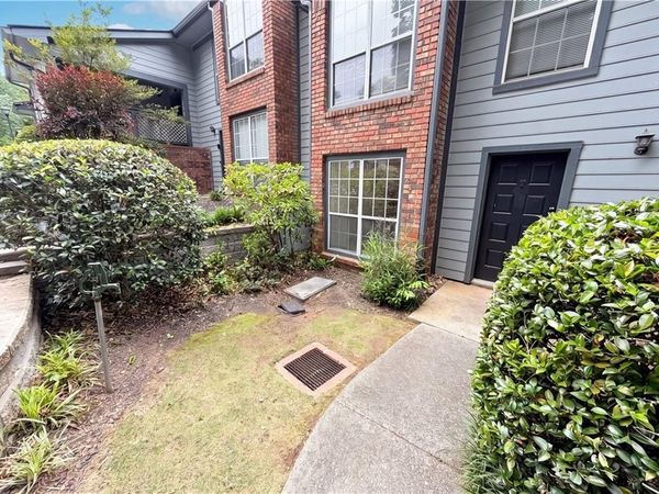 1128 Weatherstone Drive NE, Atlanta, GA 30324