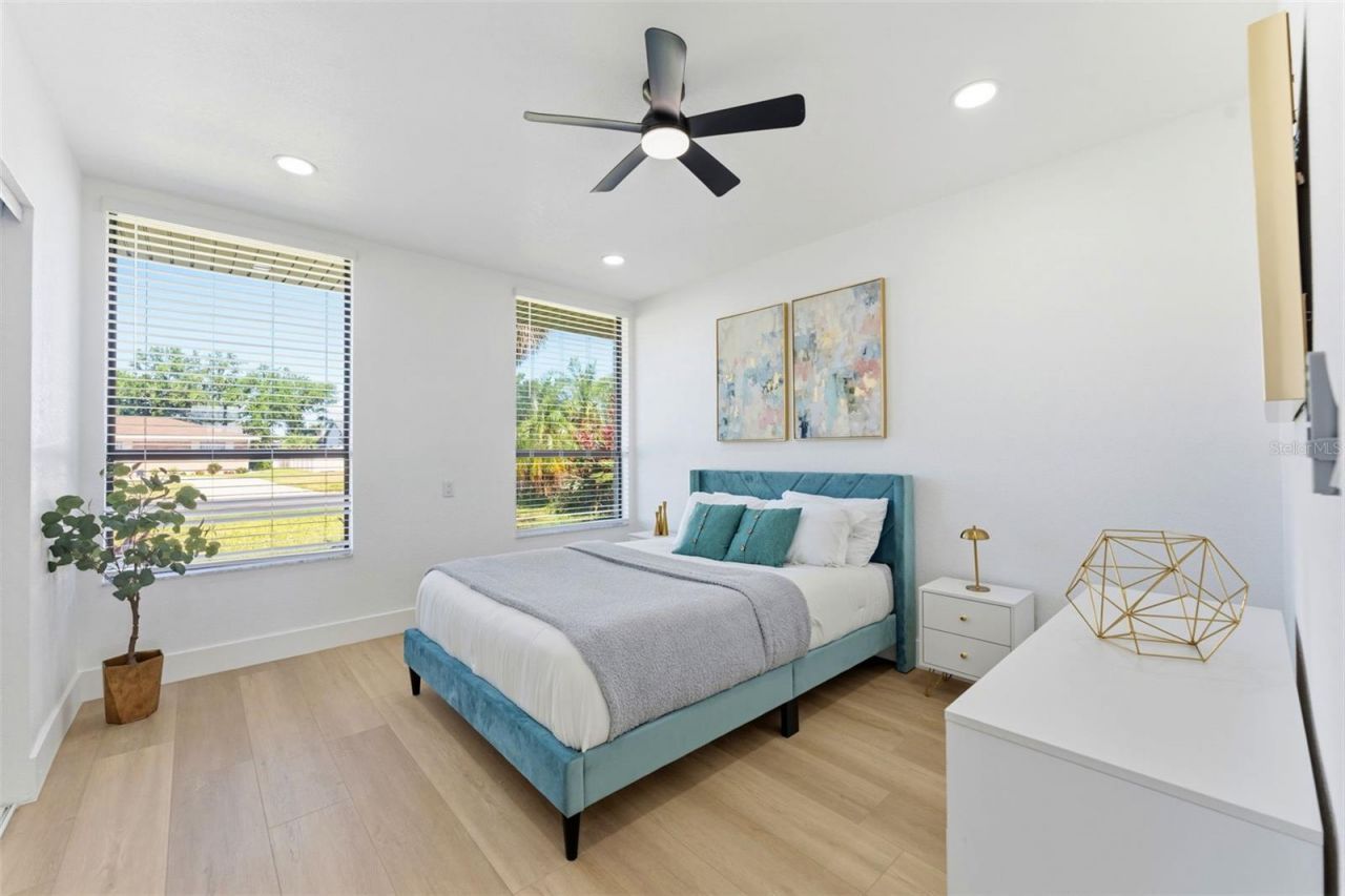 3917 E Eden Roc Circle, Tampa, FL 33634 Photo