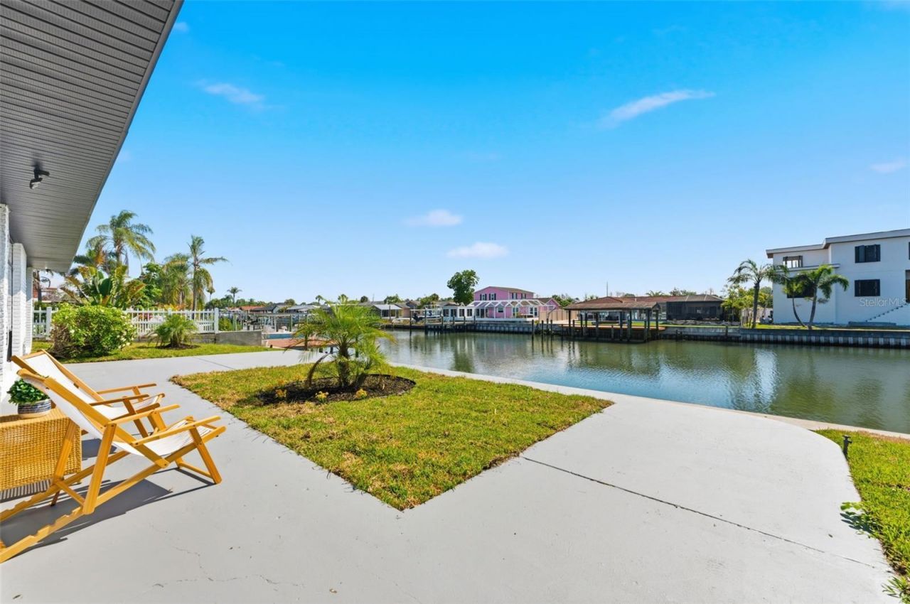 3917 E Eden Roc Circle, Tampa, FL 33634 Photo