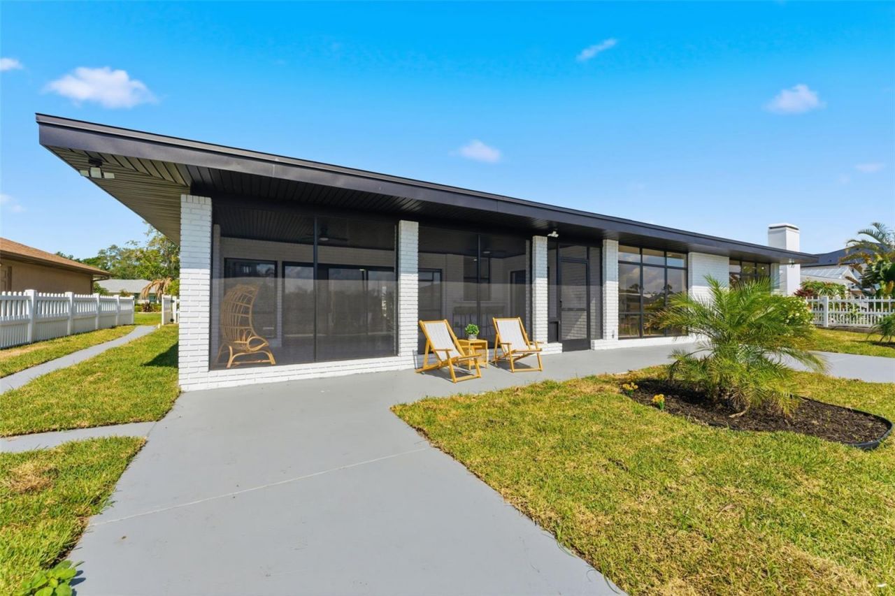 3917 E Eden Roc Circle, Tampa, FL 33634 Photo