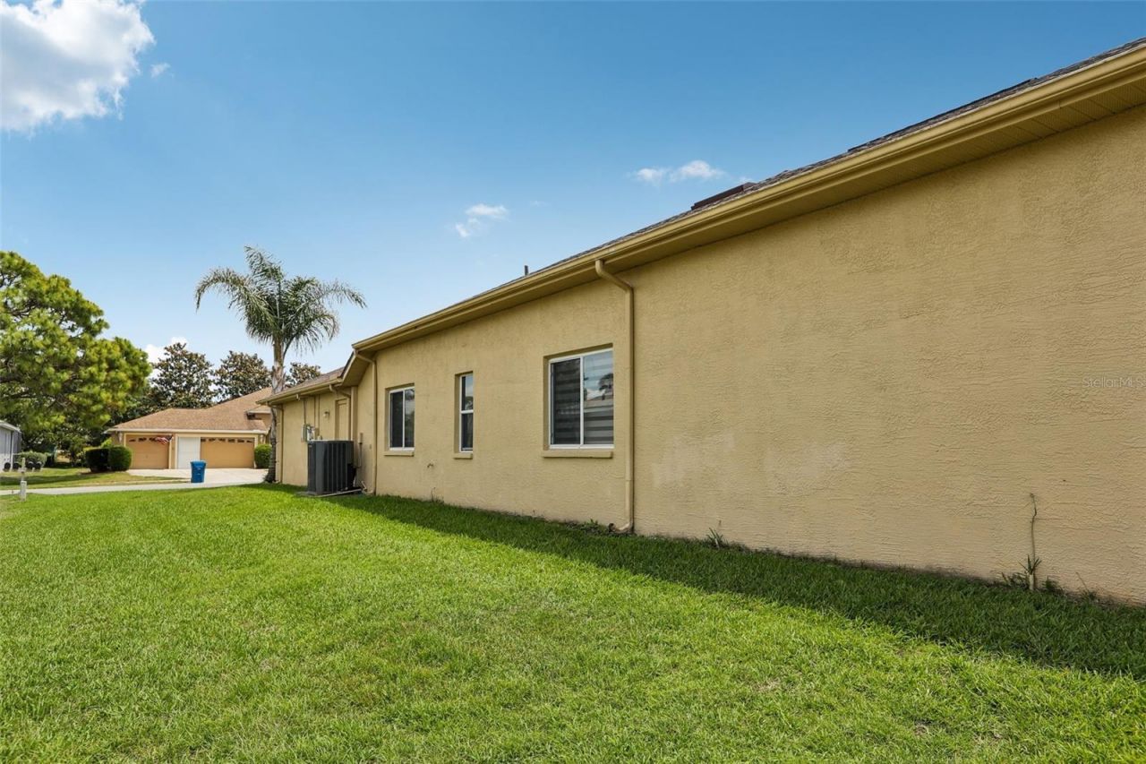 3542 Conifer Loop, Spring Hill, FL 34609 Photo
