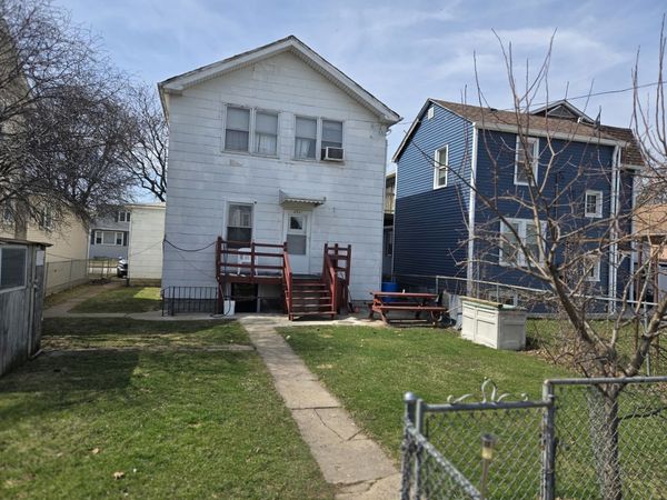2531 N 75th Avenue , Elmwood Park, IL 60707